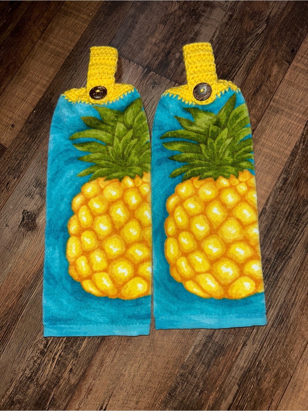 Pineapple Hanging Towel Set